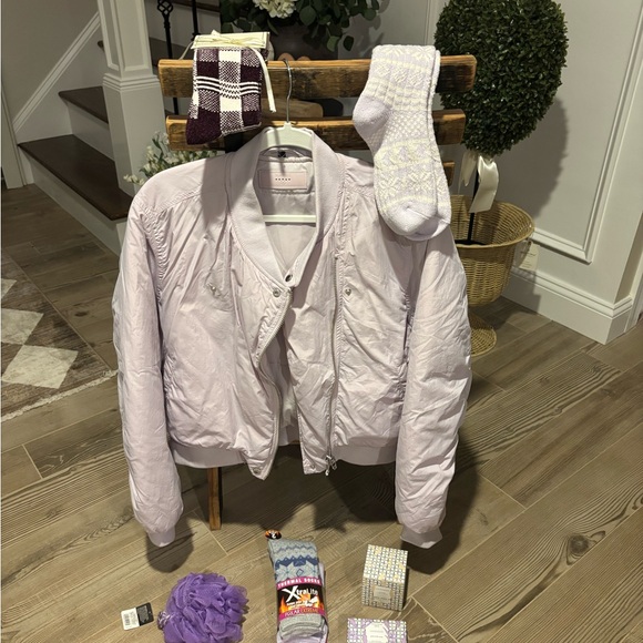 Women's Lt.Purple Jacket 6 Piece Set - Includes 3 socks lavender cream n more